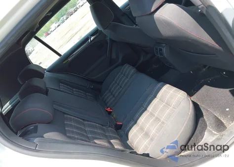 2010 Volkswagen Gti 4-Door from USA, damaged, VIN WVWGD7AJ0AW416938